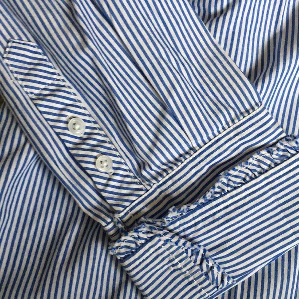 American Eagle Ruffle Button Down Blouse - image 4